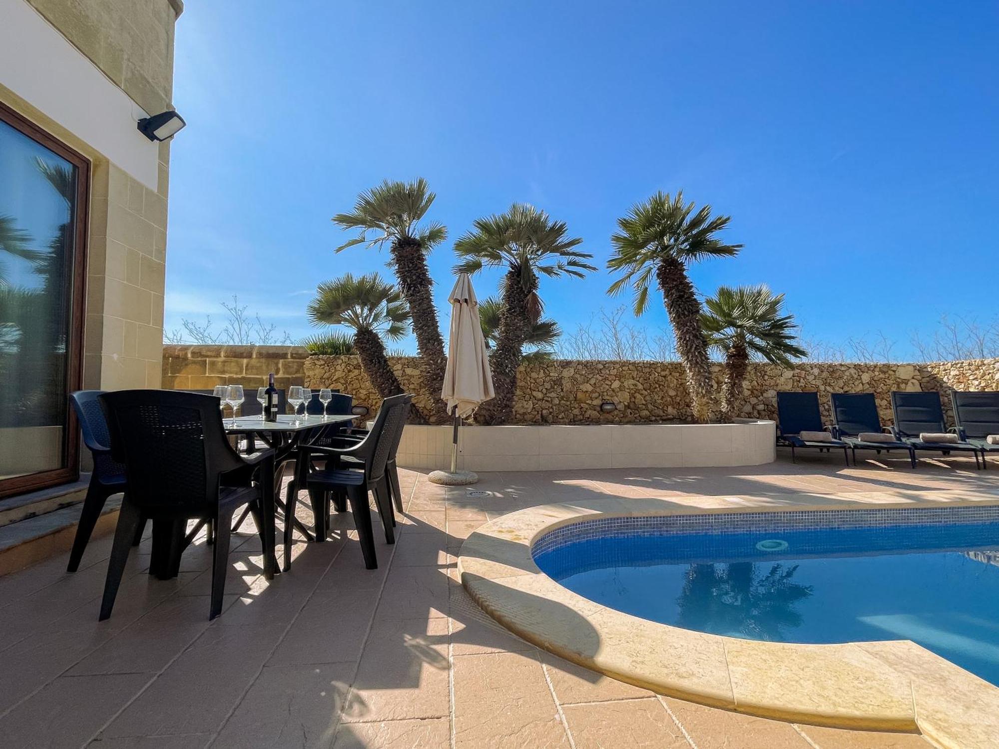 Villa Fieldend - Gozo Holiday Home Għarb Exteriör bild