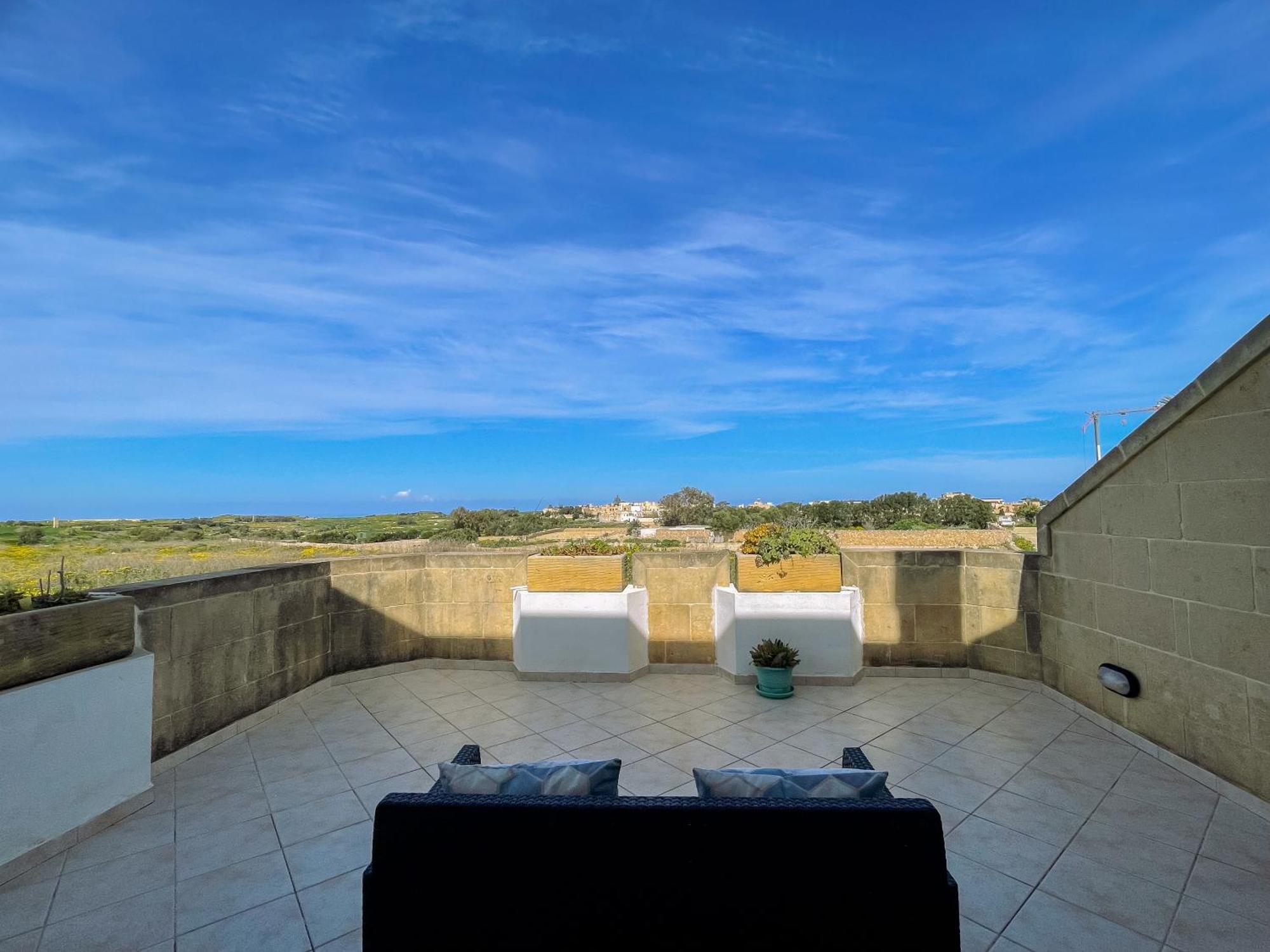 Villa Fieldend - Gozo Holiday Home Għarb Exteriör bild