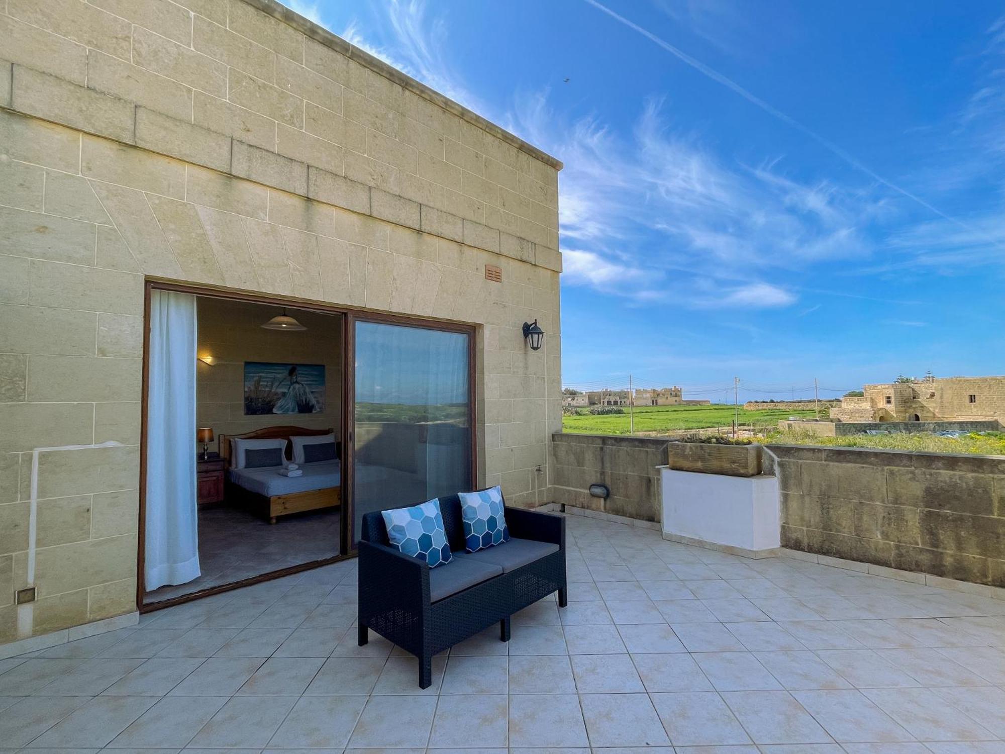 Villa Fieldend - Gozo Holiday Home Għarb Exteriör bild