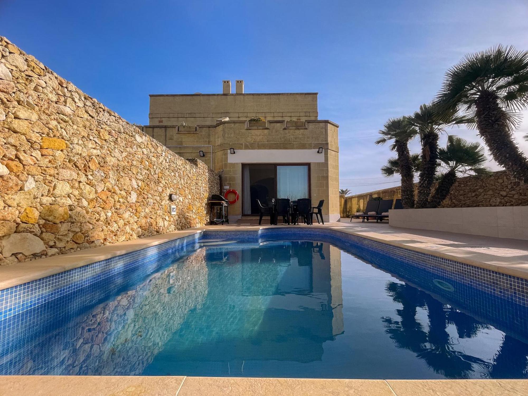Villa Fieldend - Gozo Holiday Home Għarb Exteriör bild